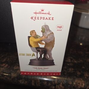 Hallmark Star Trek ornament The Man Trap